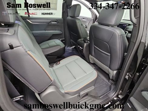 New 2026 GMC Acadia AT4 w/ Luxury Package AWD/4WD image 36