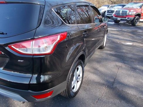 Used 2015 Ford Escape SE image 14