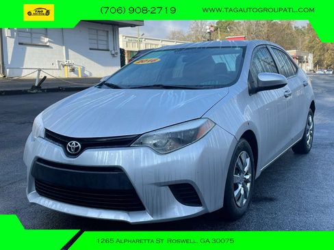 Used 2016 Toyota Corolla L FWD image 3