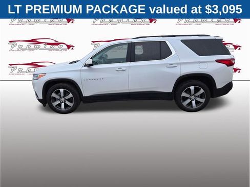 Used 2020 Chevrolet Traverse LT w/ LT Premium Package image 2