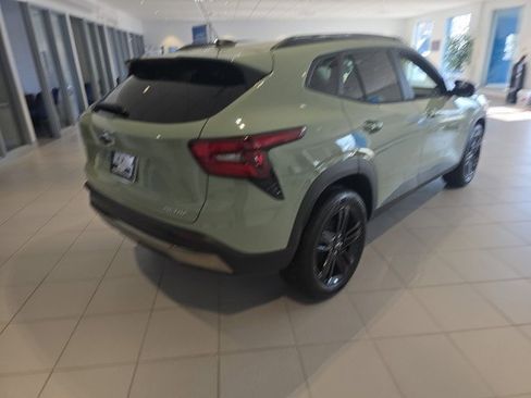 New 2026 Chevrolet Trax ACTIV w/ Sunroof Package image 9