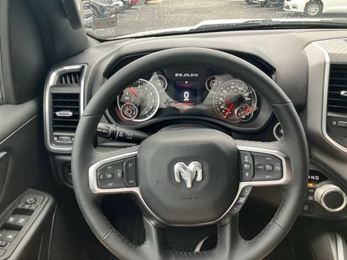 Used 2025 RAM 1500 Big Horn AWD/4WD image 14