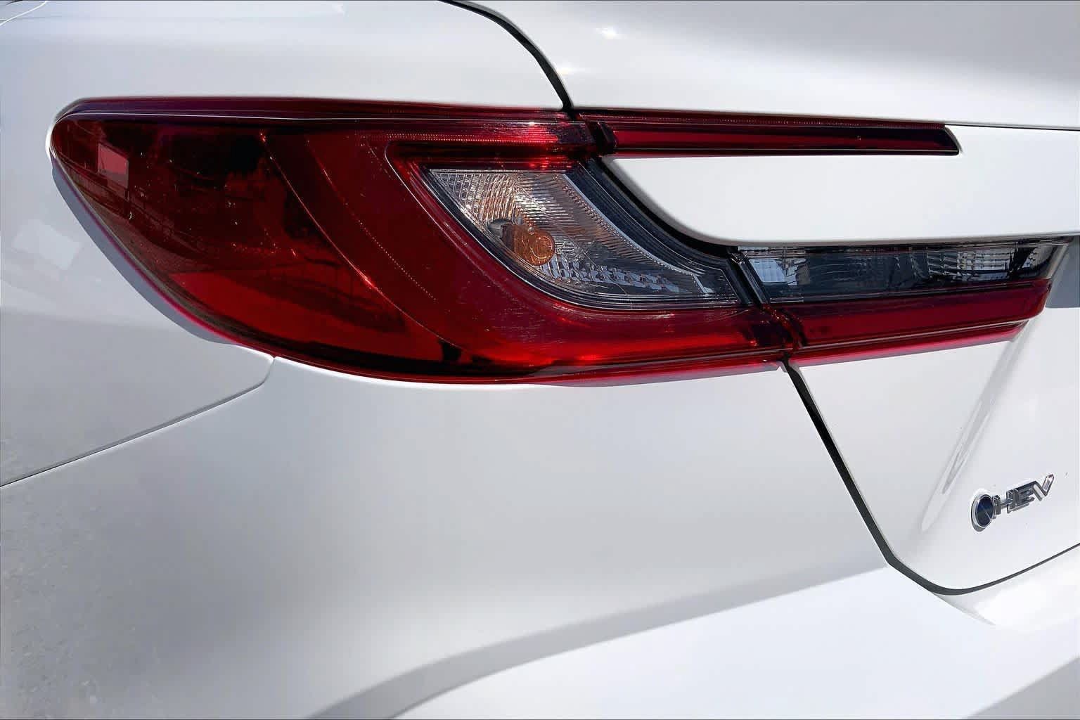 Used 2026 Toyota Camry LE FWD image 28