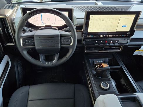 Used 2025 GMC Hummer EV 3X w/ LPO, Illumination Package image 14