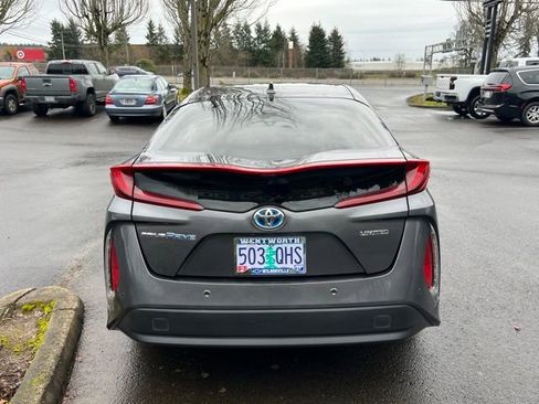 Used 2020 Toyota Prius Prime Limited image 6