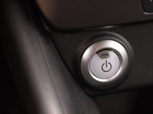 Certified 2025 Nissan Leaf S FWD image 14