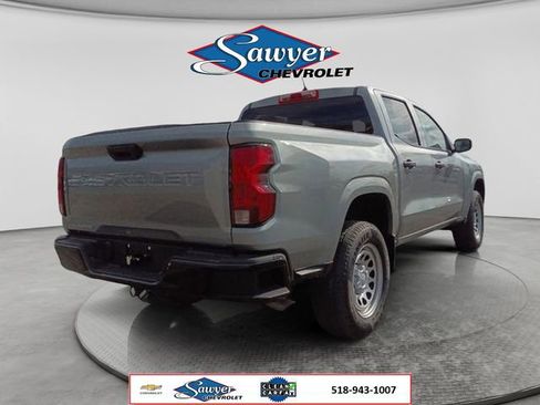 Used 2024 Chevrolet Colorado W/T RWD image 5