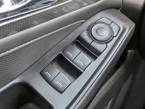 Certified 2023 Chevrolet Traverse Premier FWD image 24