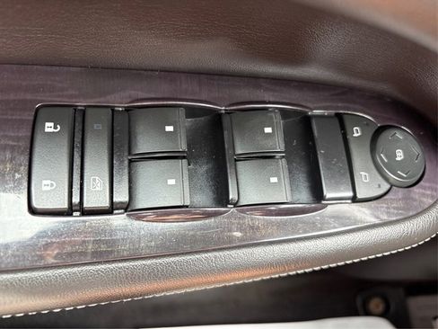 Used 2017 Buick Enclave Leather AWD/4WD image 45