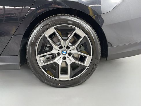 New 2026 BMW 530i xDrive w/ Premium Package AWD/4WD image 31