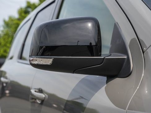 Used 2023 Dodge Durango R/T AWD/4WD image 26