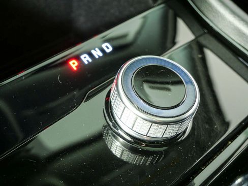 Used 2022 Jeep Grand Cherokee Limited RWD image 17
