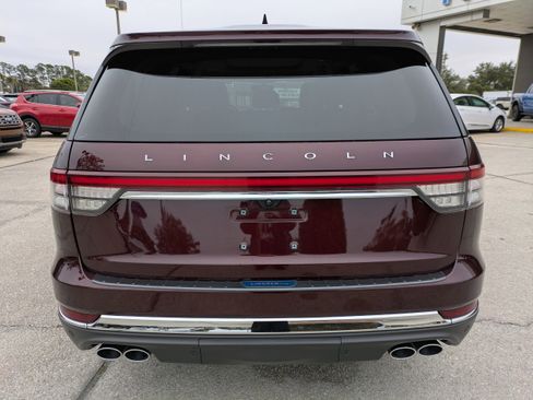 Used 2022 Lincoln Aviator Reserve w/ Class IV Trailer Tow Package image 5