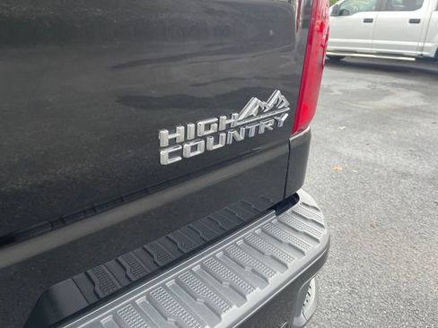 Used 2023 Chevrolet Silverado 1500 High Country w/ High Country Premium Package image 20