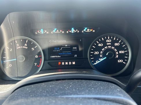 Used 2018 Ford F150 XLT w/ Equipment Group 302A Luxury AWD/4WD image 21