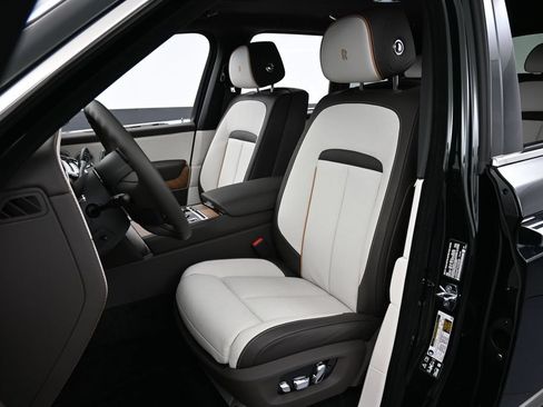 New 2026 Rolls-Royce Cullinan AWD/4WD image 5