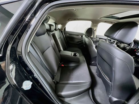Used 2023 Honda Civic EX-L image 26
