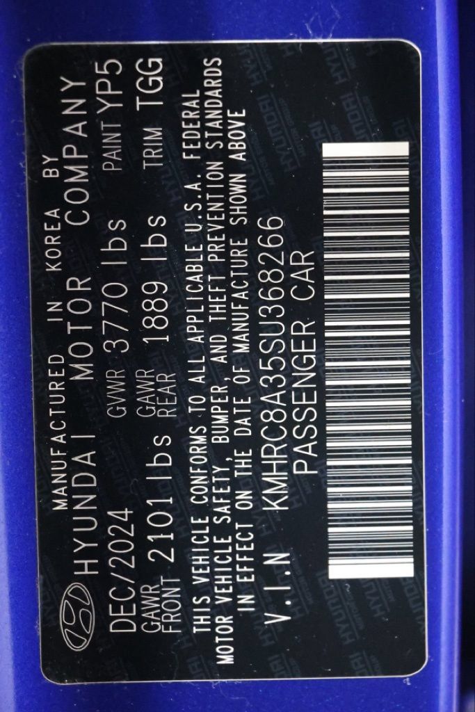Used 2025 Hyundai Venue SEL FWD image 35