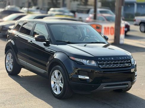 Used 2015 Land Rover Range Rover Evoque Pure Premium AWD/4WD image 2