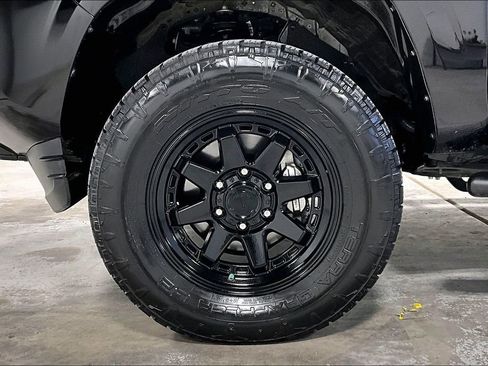 Used 2023 Toyota Tacoma SR image 11