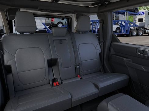 New 2026 Ford Bronco Badlands AWD/4WD image 11