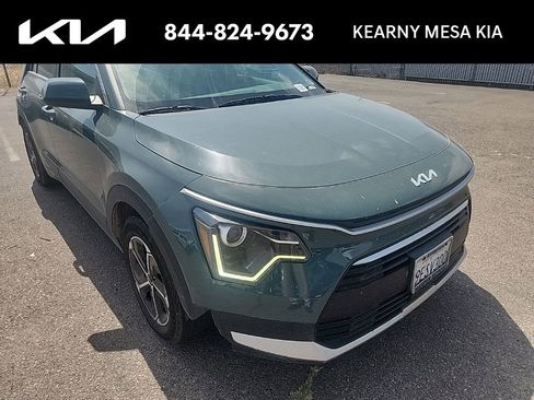 Used 2023 Kia Niro EX FWD image 1