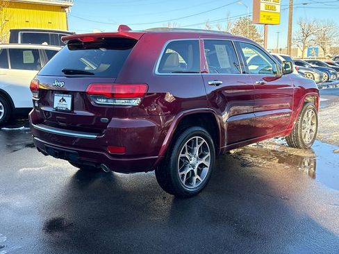 Used 2019 Jeep Grand Cherokee Overland image 7