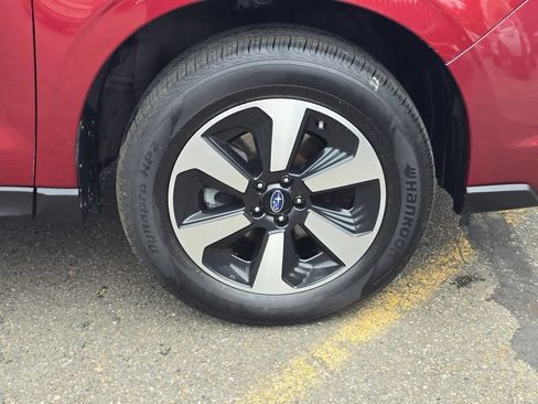 Used 2017 Subaru Forester 2.5i Premium AWD/4WD image 9