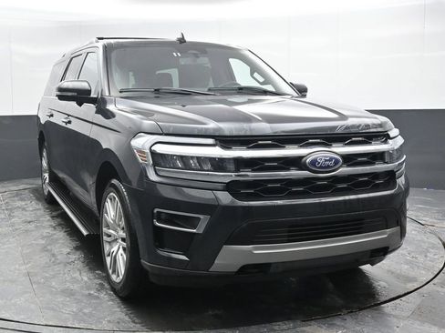 Used 2023 Ford Expedition Max Limited image 6