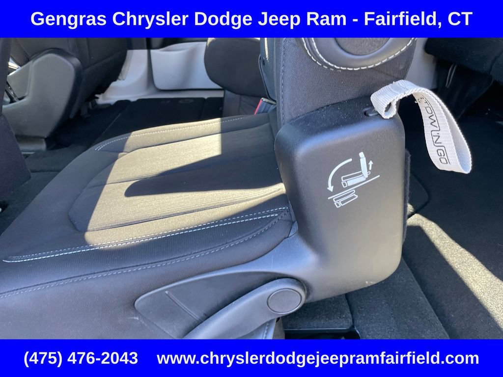 Certified 2023 Chrysler Voyager LX FWD image 43