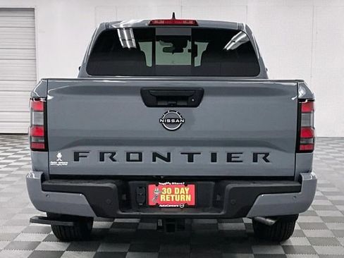 New 2026 Nissan Frontier SV RWD image 4