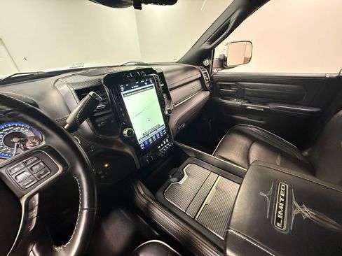 Used 2021 RAM 2500 Limited image 72