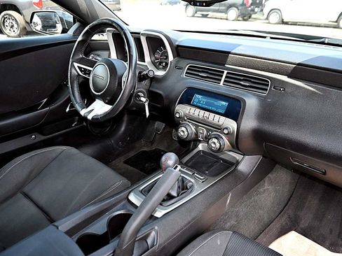 Used 2010 Chevrolet Camaro LT w/ RS Package RWD image 9