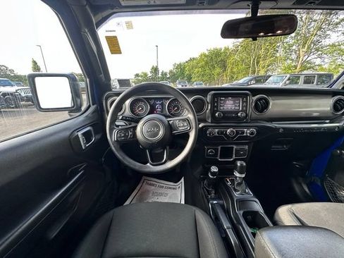 Used 2019 Jeep Wrangler Unlimited Sport AWD/4WD image 15