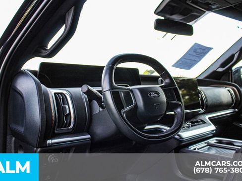 Used 2025 Ford Expedition Tremor AWD/4WD image 25