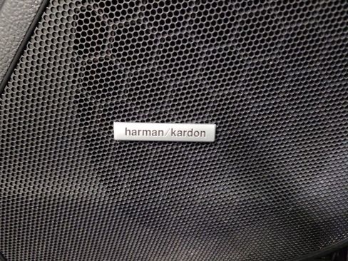 Used 2017 Subaru Forester 2.5i Touring image 21