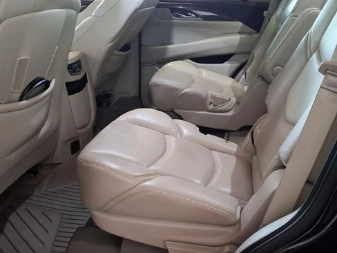 Used 2019 Cadillac Escalade Luxury AWD/4WD image 15