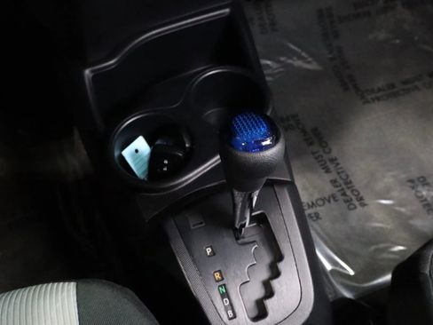 Used 2015 Toyota Prius C Three image 18