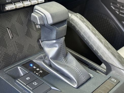 Certified 2025 Toyota Tacoma SR5 image 17