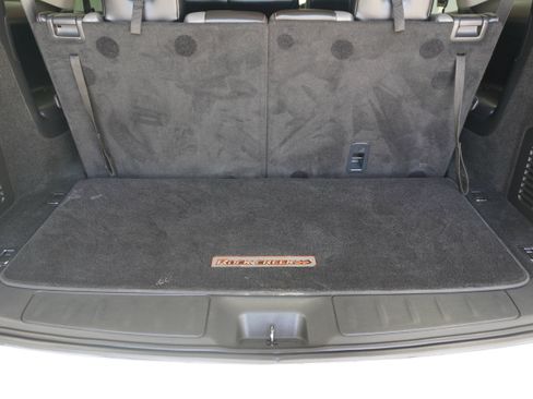 Used 2020 Nissan Pathfinder SL FWD image 34