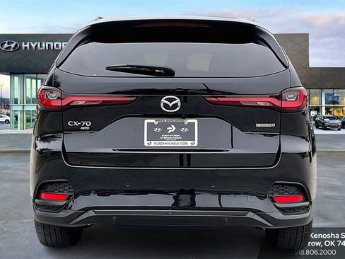 Used 2025 MAZDA CX-70 3.3 Turbo w/ Preferred Package image 4