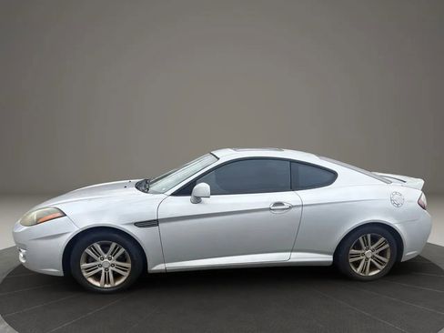 Used 2007 Hyundai Tiburon GS image 2