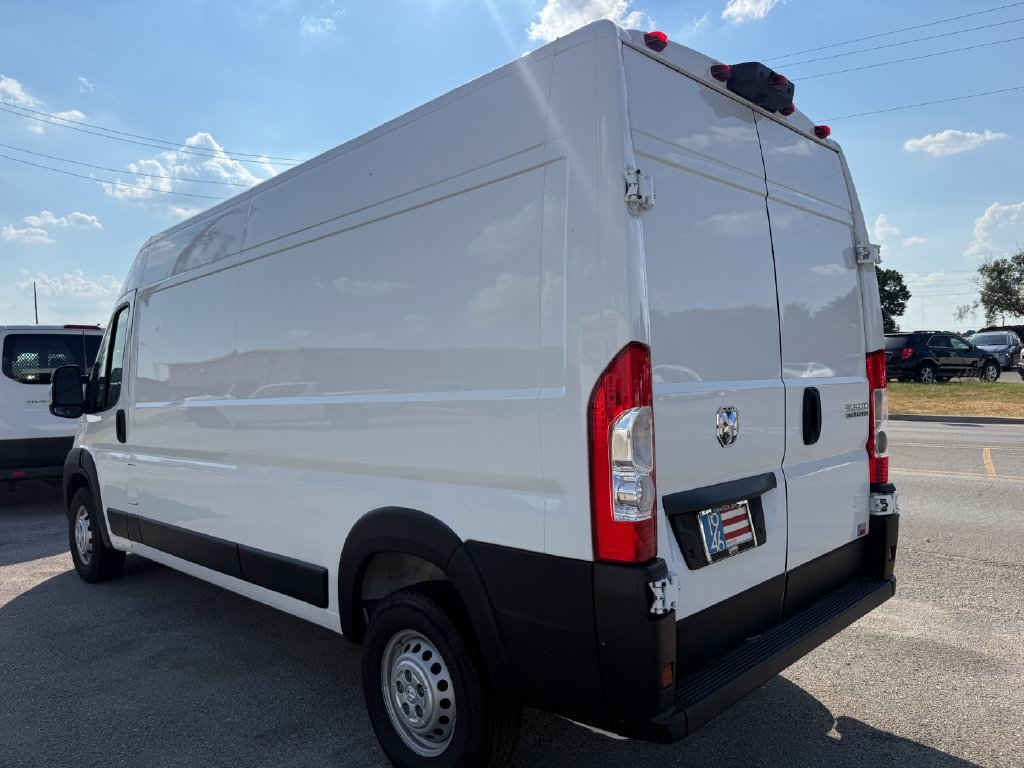 Used 2024 RAM ProMaster 2500 w/ Convenience Group FWD image 20