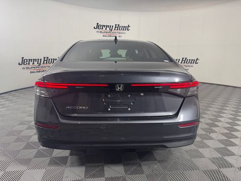 Used 2025 Honda Accord SE image 8