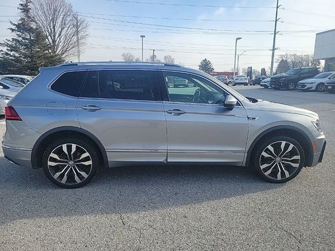 Used 2021 Volkswagen Tiguan SEL Premium R-Line w/ 3rd Row Seat Package image 8