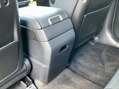 Used 2026 Hyundai Santa Fe SE image 10