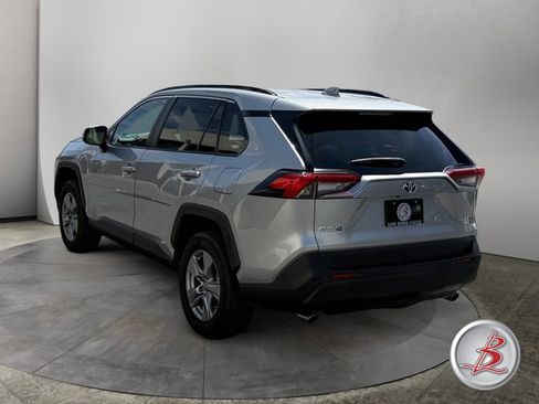 Used 2023 Toyota RAV4 LE AWD/4WD image 5