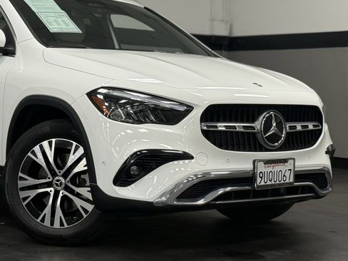 Used 2025 Mercedes-Benz GLA 250 image 3