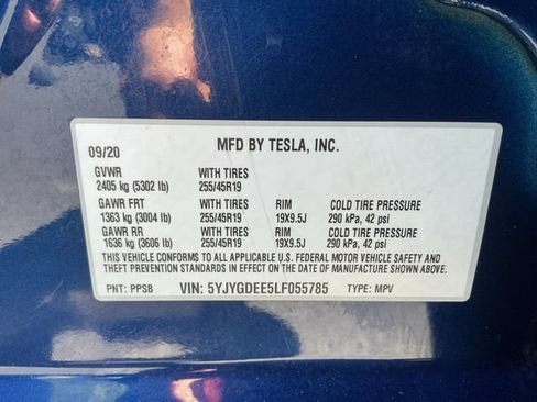 Used 2020 Tesla Model Y Long Range AWD/4WD image 24
