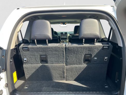 Used 2018 Lexus GX 460 Premium image 5